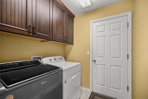 House in Summerfield, Florida 3 bedrooms, 168.9 sq.m. № 1586469 - photo 23