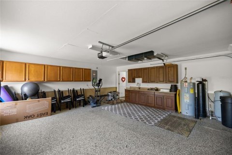 House in Summerfield, Florida 3 bedrooms, 168.9 sq.m. № 1586469 - photo 25
