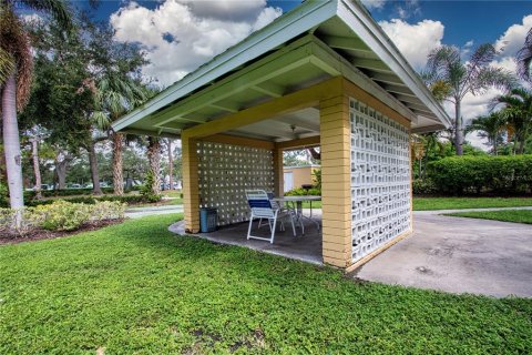 Condo in Sarasota, Florida, 1 bedroom  № 1869739 - photo 21