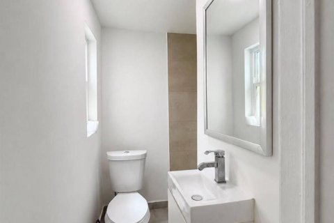 Appartement à louer à Miami, Floride: 3 pièces, 32.52 m2 № 2338487 - photo 9