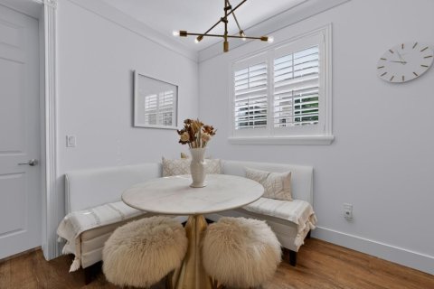 House in Jupiter, Florida 5 bedrooms, 278.99 sq.m. № 2428324 - photo 25