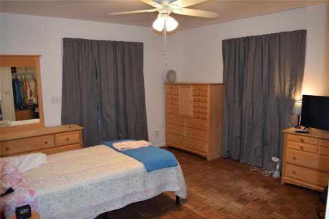 House in Boynton Beach, Florida 2 bedrooms, 111.48 sq.m. № 2178554 - photo 11