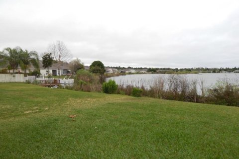 House in Orlando, Florida 4 bedrooms, 136.57 sq.m. № 2209905 - photo 18
