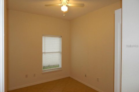 House in Orlando, Florida 4 bedrooms, 136.57 sq.m. № 2209905 - photo 9