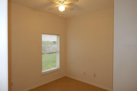 House in Orlando, Florida 4 bedrooms, 136.57 sq.m. № 2209905 - photo 10