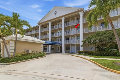 Condo in West Palm Beach, Florida, 2 bedrooms  № 2176093 - photo 28