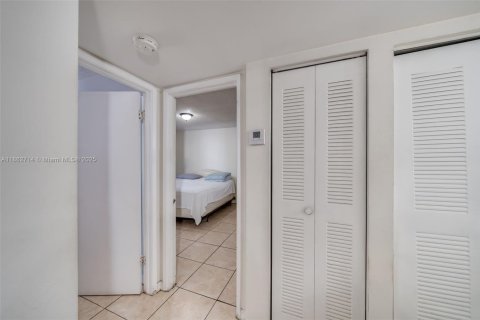 Copropriété à vendre à Miami, Floride: 2 chambres, 83.33 m2 № 1979685 - photo 29