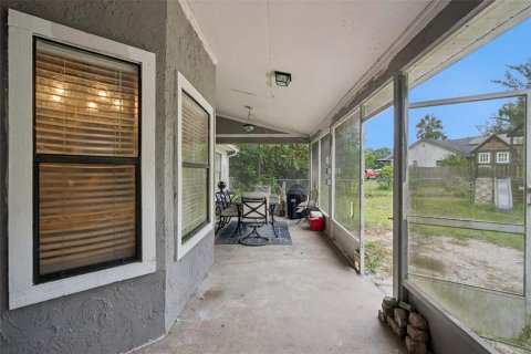 Villa ou maison à vendre à Deltona, Floride: 3 chambres, 152.55 m2 № 2358181 - photo 29