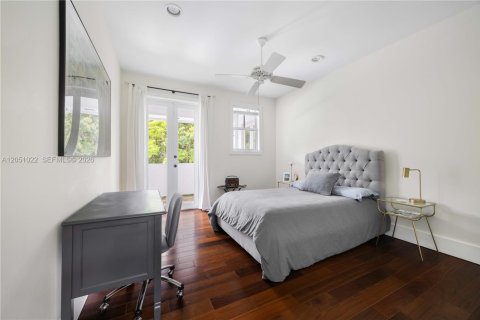 Villa ou maison à vendre à Pinecrest, Floride: 6 chambres, 514.68 m2 № 2186819 - photo 27