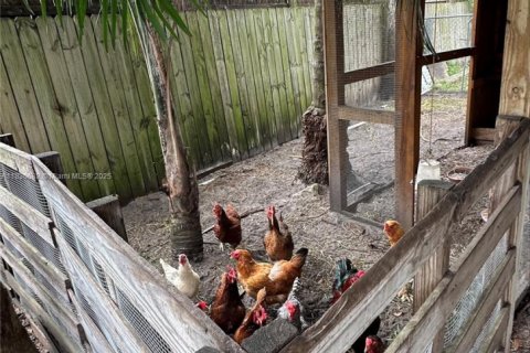 Villa ou maison à vendre à LaBelle, Floride: 3 chambres, 189.89 m2 № 2016750 - photo 30