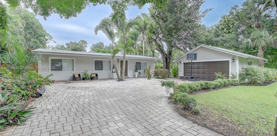 Villa ou maison à LaBelle, Floride 3 chambres, 189.89 m2 № 2016750