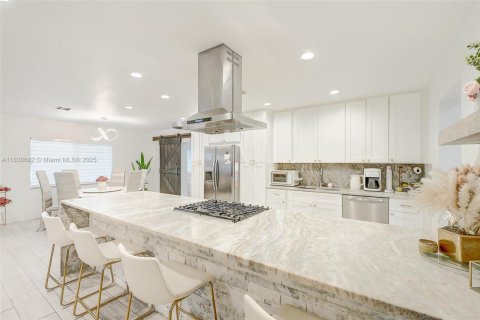 Villa ou maison à vendre à LaBelle, Floride: 3 chambres, 189.89 m2 № 2016750 - photo 8