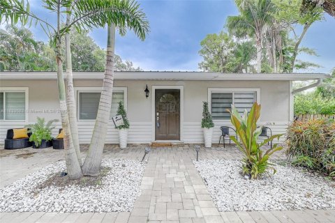 Villa ou maison à vendre à LaBelle, Floride: 3 chambres, 189.89 m2 № 2016750 - photo 4