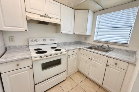 Touwnhouse à Lauderhill, Floride 2 chambres, 94.76 m2 № 2085277
