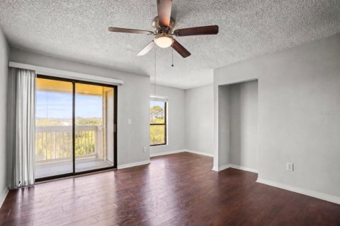 Condominio en venta en Palm Harbor, Florida, 2 dormitorios, 83.43 m2 № 2145389 - foto 7