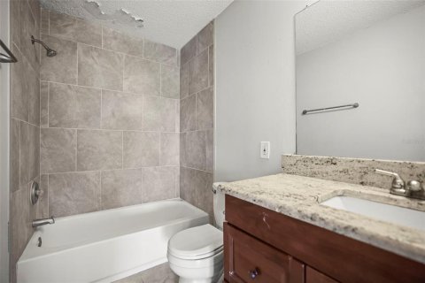 Condominio en venta en Palm Harbor, Florida, 2 dormitorios, 83.43 m2 № 2145389 - foto 16
