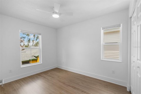 Apartamento en alquiler en Saint Petersburg, Florida, 2 dormitorios, 74.32 m2 № 2215304 - foto 7