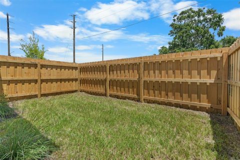 Apartamento en alquiler en Saint Petersburg, Florida, 2 dormitorios, 74.32 m2 № 2215304 - foto 18