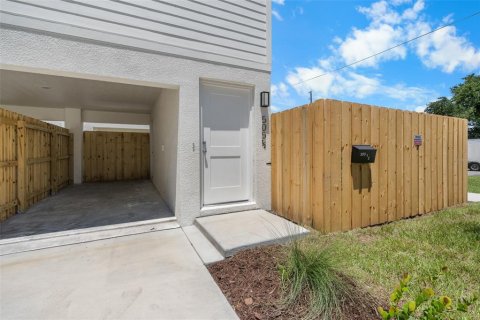 Apartamento en alquiler en Saint Petersburg, Florida, 2 dormitorios, 74.32 m2 № 2215304 - foto 16