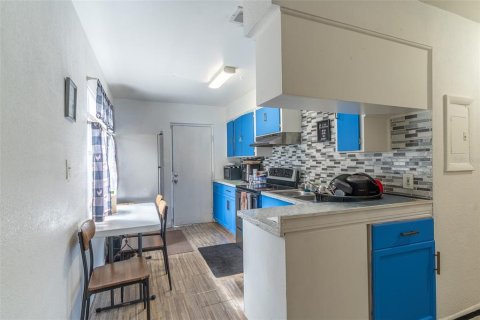 Купить дуплекс в Тампа, Флорида 3 комнаты, 155.52м2, № 2386605 - фото 18