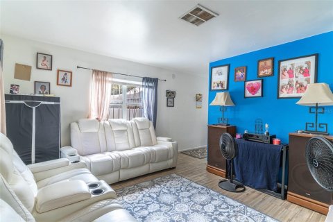 Купить дуплекс в Тампа, Флорида 3 комнаты, 155.52м2, № 2386605 - фото 15