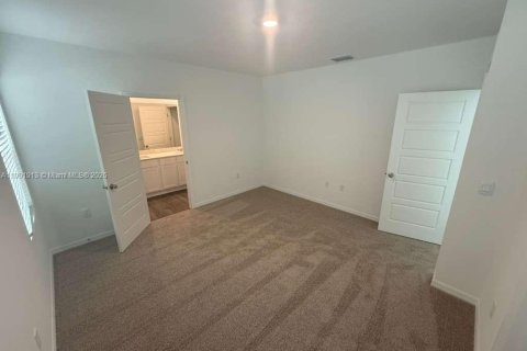 House in Davenport, Florida 4 bedrooms № 1953318 - photo 14