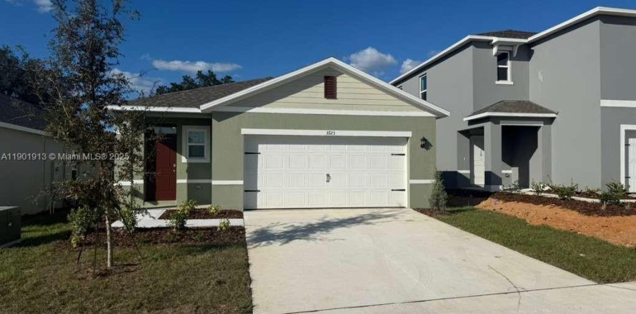 House in Davenport, Florida 4 bedrooms № 1953318