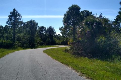 Terrain à Port Charlotte, Floride № 2160116