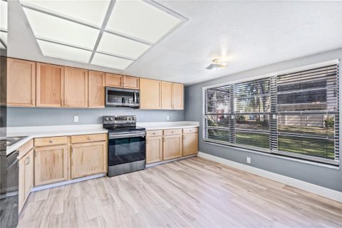 Copropriété à vendre à Tampa, Floride: 2 chambres, 110.65 m2 № 2093472 - photo 7