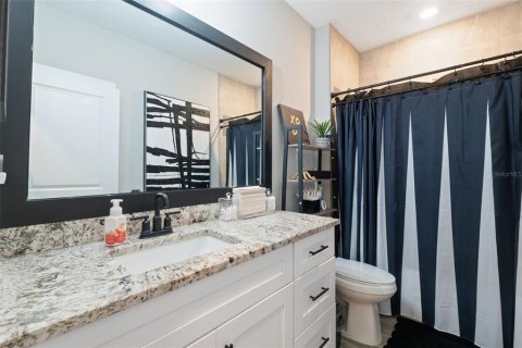 Villa ou maison à vendre à Weeki Wachee, Floride: 4 chambres, 184.32 m2 № 2104407 - photo 16