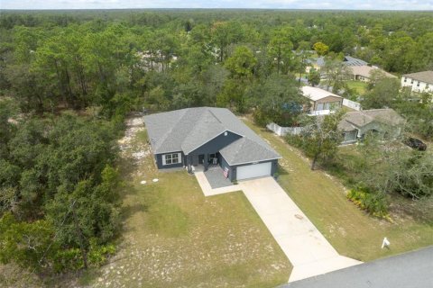 Villa ou maison à vendre à Weeki Wachee, Floride: 4 chambres, 184.32 m2 № 2104407 - photo 22