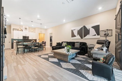 Villa ou maison à vendre à Weeki Wachee, Floride: 4 chambres, 184.32 m2 № 2104407 - photo 8