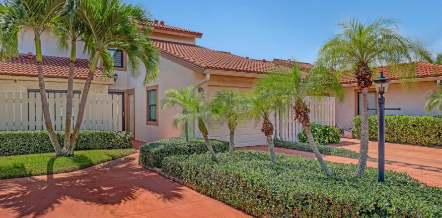 Touwnhouse à Jupiter, Floride 2 chambres, 151.24 m2 № 2412513