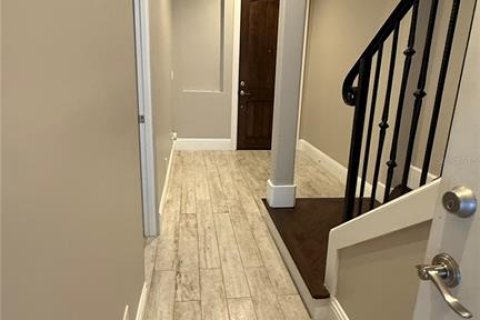 Adosado en venta en Orlando, Florida, 3 dormitorios, 188.5 m2 № 2108027 - foto 4
