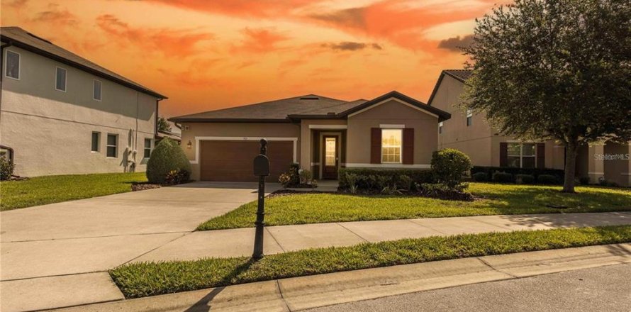 Villa ou maison à Davenport, Floride 3 chambres, 205.13 m2 № 2410647