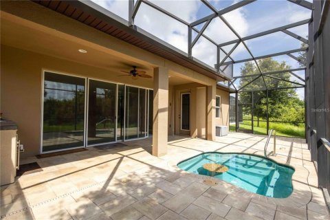 Villa ou maison à louer à Davenport, Floride: 3 chambres, 205.13 m2 № 2410647 - photo 6