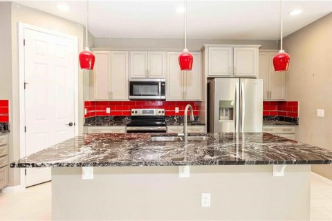Villa ou maison à louer à Davenport, Floride: 3 chambres, 205.13 m2 № 2410647 - photo 11