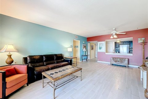 Condominio en venta en Indian Rocks Beach, Florida, 1 dormitorio, 87.42 m2 № 2233786 - foto 20