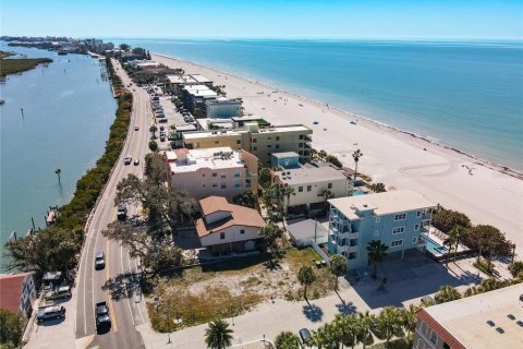 Condominio en venta en Indian Rocks Beach, Florida, 1 dormitorio, 87.42 m2 № 2233786 - foto 5