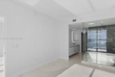Condominio en venta en Miami, Florida, 3 dormitorios, 153.38 m2 № 2254138 - foto 20