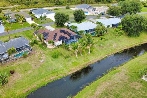 Villa ou maison à vendre à Rotonda, Floride: 3 chambres, 192.31 m2 № 2093531 - photo 14