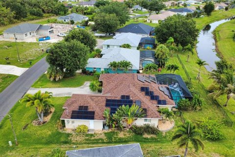 Villa ou maison à vendre à Rotonda, Floride: 3 chambres, 192.31 m2 № 2093531 - photo 11