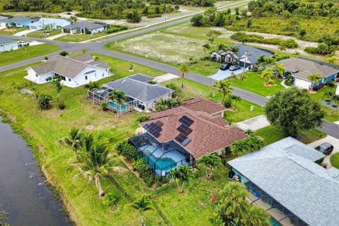 Villa ou maison à vendre à Rotonda, Floride: 3 chambres, 192.31 m2 № 2093531 - photo 16
