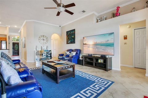 Casa en venta en Orlando, Florida, 4 dormitorios, 187.76 m2 № 1913266 - foto 9