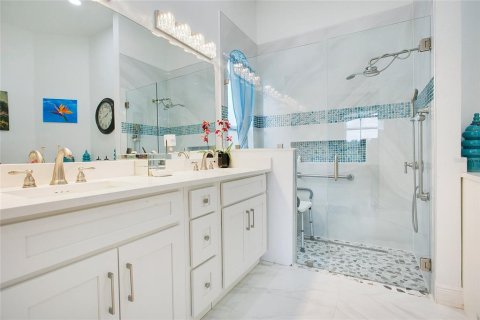 Casa en venta en Orlando, Florida, 4 dormitorios, 187.76 m2 № 1913266 - foto 15