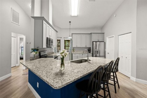 Casa en venta en Riverview, Florida, 4 dormitorios, 147.9 m2 № 2121980 - foto 5