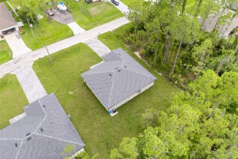 House in North Port, Florida 4 bedrooms, 162.95 sq.m. № 1833017 - photo 21