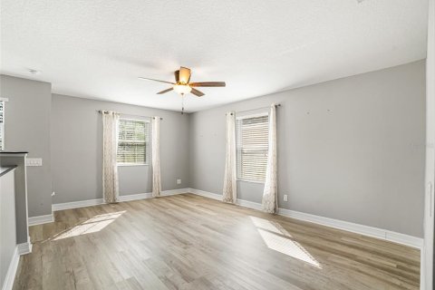 House in Ruskin, Florida 4 bedrooms, 221.11 sq.m. № 1848043 - photo 27