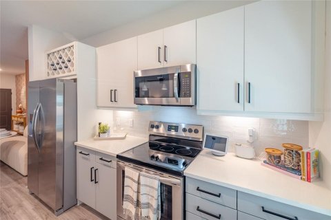 Appartement à louer à Sarasota, Floride: 2 chambres, 120.22 m2 № 2132560 - photo 4
