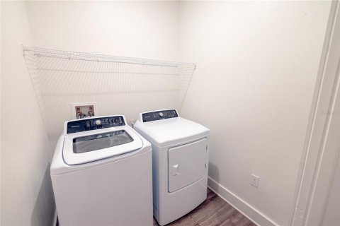 Appartement à louer à Sarasota, Floride: 2 chambres, 120.22 m2 № 2132560 - photo 27